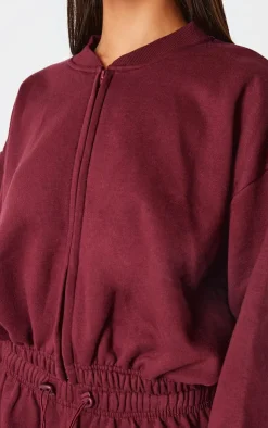 Best PrettyLittleThing Drawcord Waist Cropped Zip Up Sweatshirt Burgundy