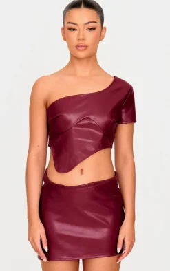 New PrettyLittleThing Faux Leather One Shoulder Asymmetric Crop Top Burgundy