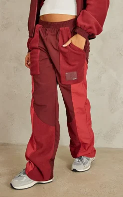 PrettyLittleThing Fleece Contrast Panel Straight Leg Sweatpants Burgundy
