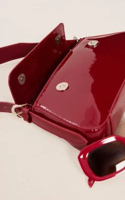 PrettyLittleThing Shoulder Bags*Patent Trapeze Shoulder Bag