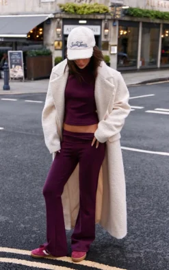 Clearance PrettyLittleThing Premium Soft Touch Skinny Flare Pants Burgundy