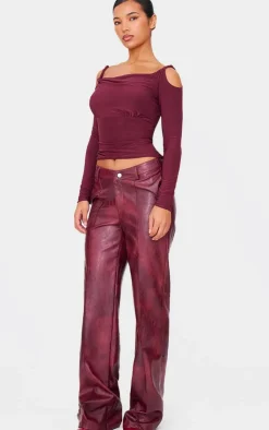 PrettyLittleThing Blouses*Slinky Twist Shoulder Detail Cut Out Top
