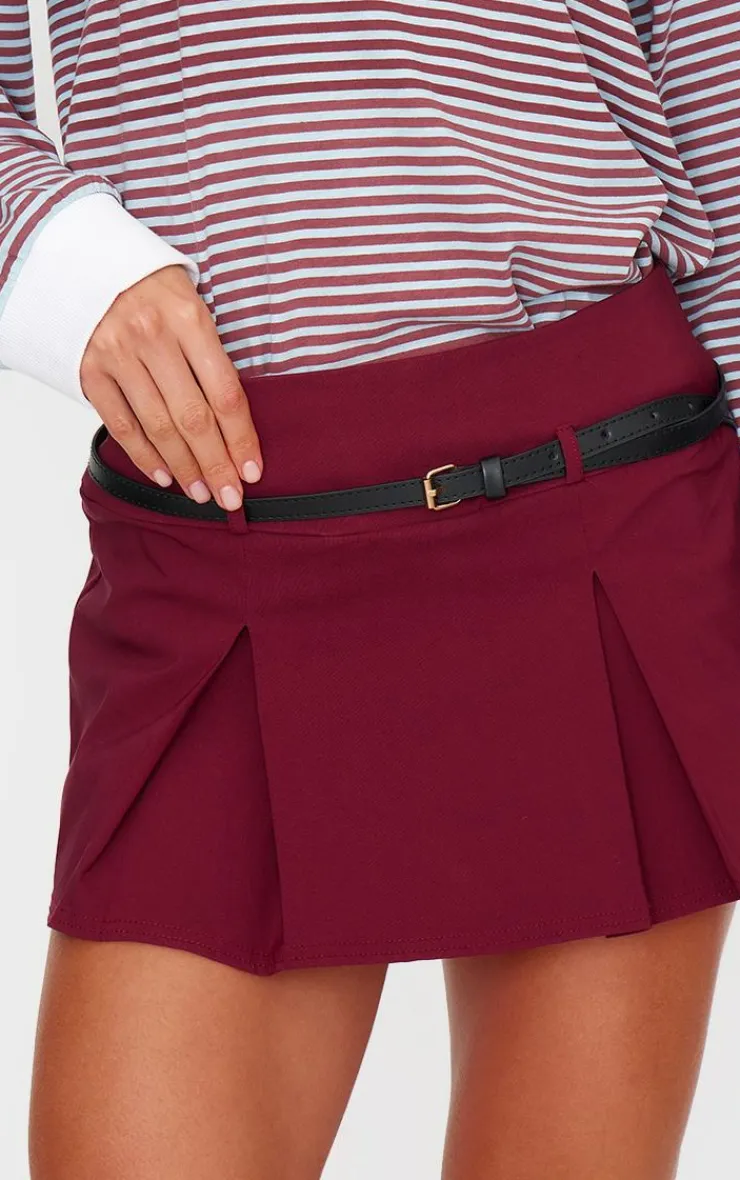 PrettyLittleThing Thanksgiving Outfits*Stretch Woven Low Rise Belted Skort