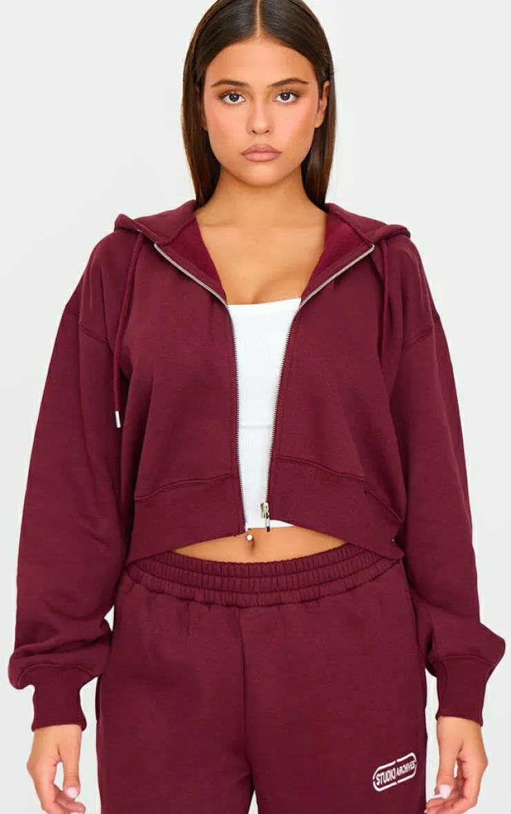 Discount PrettyLittleThing Studio Archives Embroidered Zip Up Jacket Burgundy