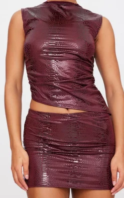 New PrettyLittleThing Wet Look Croc Printed Micro Mini Skirt Burgundy