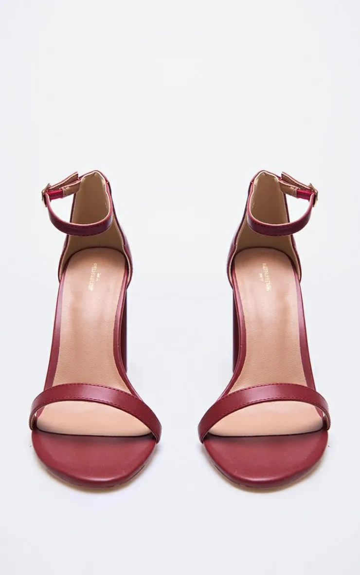PrettyLittleThing Wide Fit Heels*Wide Fit Pu Block Heeled Sandals