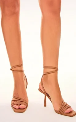 PrettyLittleThing Heeled Sandals*PU Square Toe Asymmetric Tube Strap Heeled Sandals