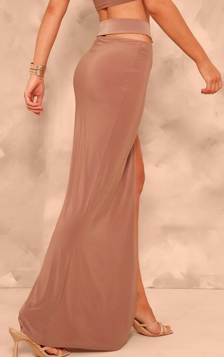Online PrettyLittleThing Slinky Star Fish Trim Cut Out Maxi Skirt Camel