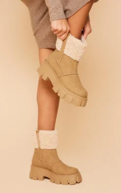 PrettyLittleThing Wide Fit Boots*Wide Fit Faux Suede Shearling Chunky Platform Ankle Boots