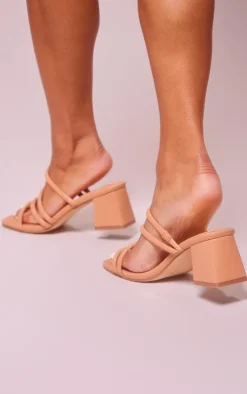 PrettyLittleThing Wide Fit Sandals*Wide Fit Pu Square Toe Tube Strap Mid Block Heeled Sandals