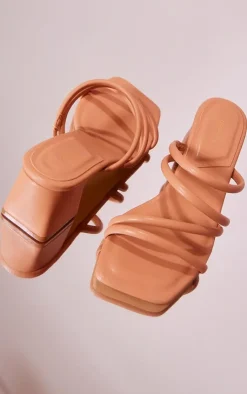 PrettyLittleThing Wide Fit Sandals*Wide Fit Pu Square Toe Tube Strap Mid Block Heeled Sandals