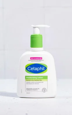 PrettyLittleThing Bath & Body*Cetaphil Moisturising Lotion for Normal to Dry Skin 236ml