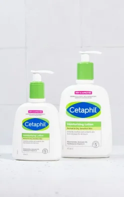 PrettyLittleThing Bath & Body*Cetaphil Moisturising Lotion for Normal to Dry Skin 236ml