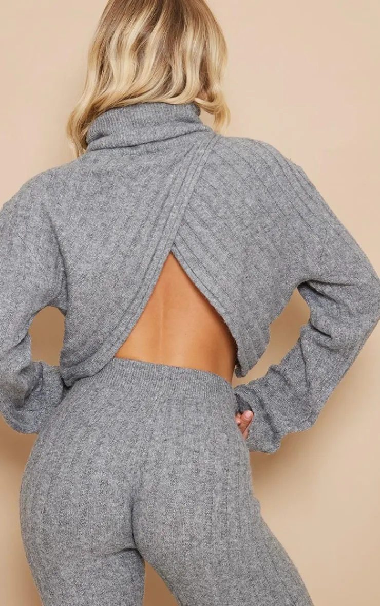 New PrettyLittleThing Luxe Knit Wide Rib Cross Back Crop Sweater Charcoal Grey
