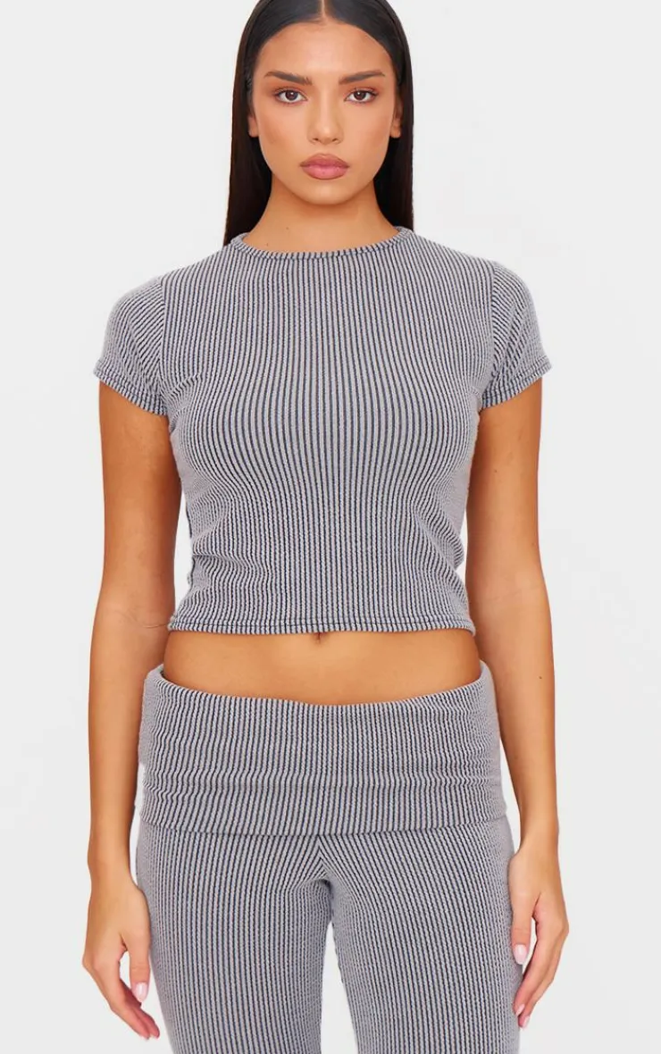 Clearance PrettyLittleThing Two Tone Crinkle Rib T-shirt Charcoal Grey