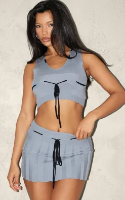 New PrettyLittleThing Soft Knit Contrast Tie Plunge Crop Top Charcoal