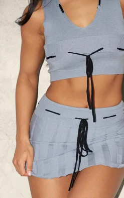 New PrettyLittleThing Soft Knit Contrast Tie Plunge Crop Top Charcoal