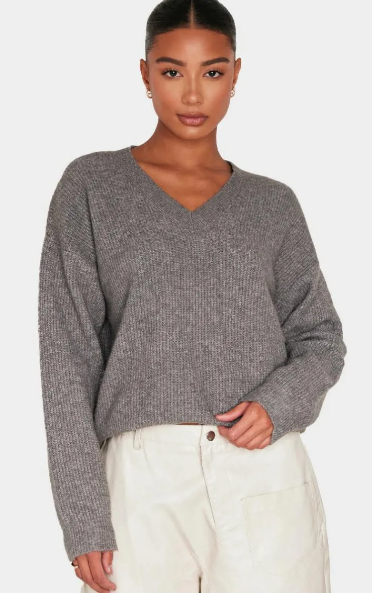 PrettyLittleThing Oversized Sweaters*Soft Knit V Neck Oversized Sweater