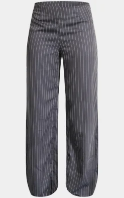 Discount PrettyLittleThing Tailored Pinstripe Low Rise Straight Leg Pants Charcoal