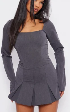 PrettyLittleThing Christmas Shop*Tailored Square Neck Woven Pleated Skort Romper