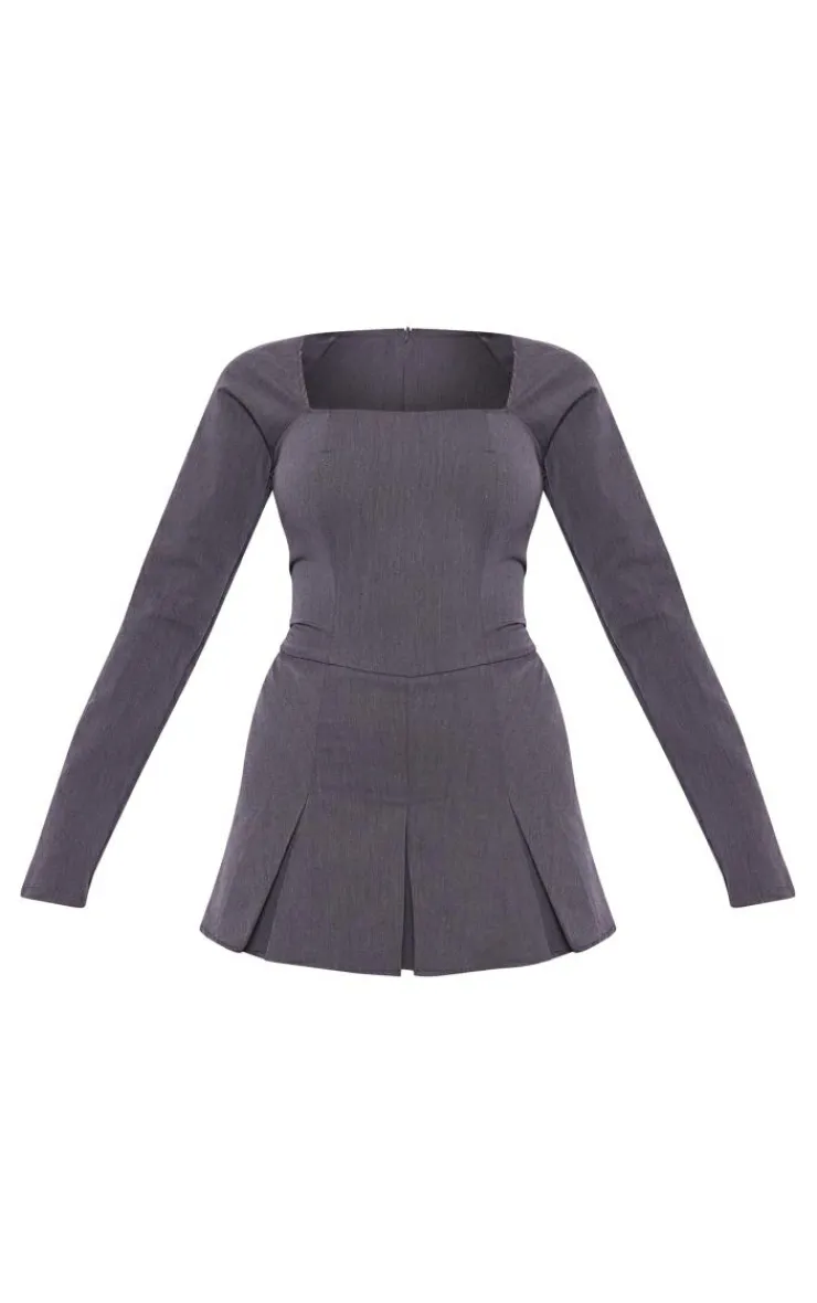 PrettyLittleThing Christmas Shop*Tailored Square Neck Woven Pleated Skort Romper