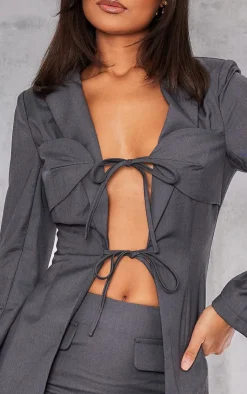 Sale PrettyLittleThing Tailored Woven Tie Front Longline Blazer Charcoal