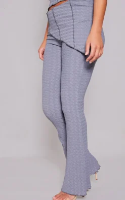 Outlet PrettyLittleThing Textured Asymmetric Flare Pants Charcoal