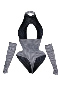 PrettyLittleThing Knitted Tops*Two Tone Knit Cut Out Bodysuit With Sleeves