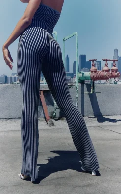 Outlet PrettyLittleThing Two Tone Knit Flared Pants Charcoal