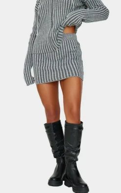 PrettyLittleThing Two Tone Knitted Mini Skirt Charcoal