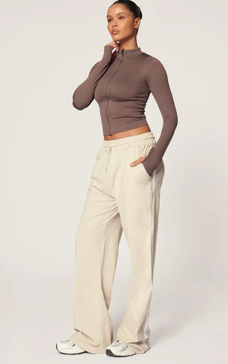PrettyLittleThing Athletic Jackets*Basic Seamless Jacket