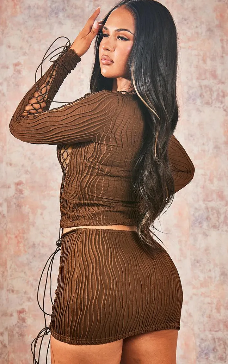 New PrettyLittleThing Lace Up Detail Long Sleeve Top Chocolate Brown