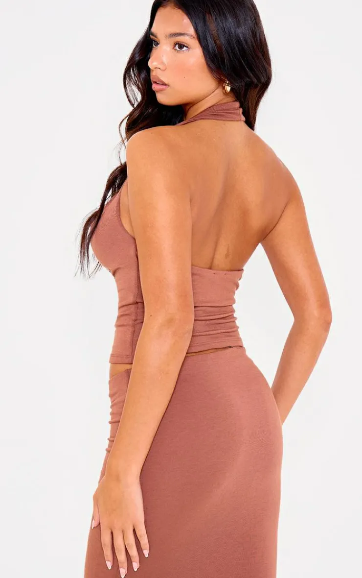 Discount PrettyLittleThing Chocolate Double Contour Jersey Halterneck Crop Top Chocolate.