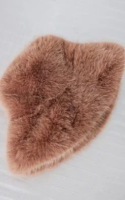 PrettyLittleThing Hats*Faux Fur Fluffy Bucket Hat