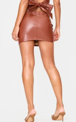 PrettyLittleThing Chocolate Faux Leather Low Rise Mini Skirt Chocolate.
