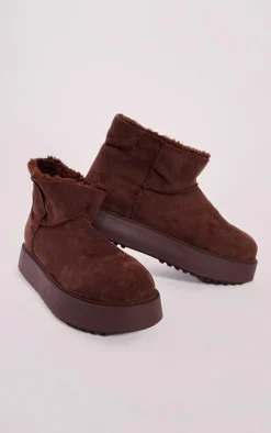 PrettyLittleThing Ankle Boots*Faux Suede Round Toe Thick Flat Sole Ankle Boots