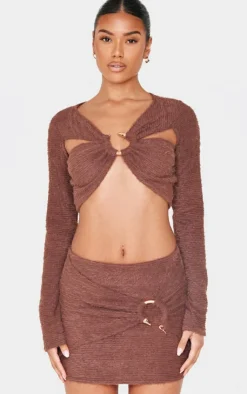 PrettyLittleThing Chocolate Fluffy Textured Trim Detail Crop Top Chocolate.