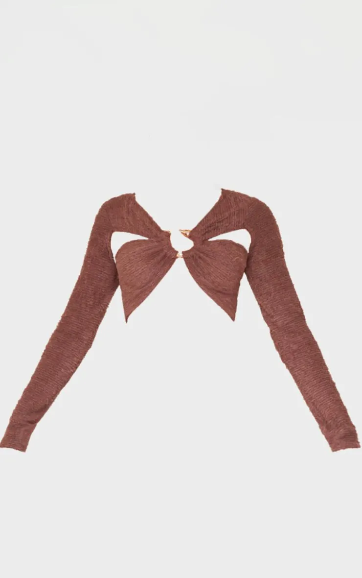 PrettyLittleThing Chocolate Fluffy Textured Trim Detail Crop Top Chocolate.