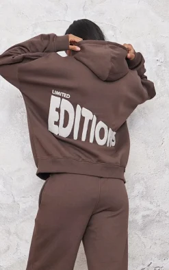 Clearance PrettyLittleThing Limited Editions Oversized Puff Print Hoodie Chocolate