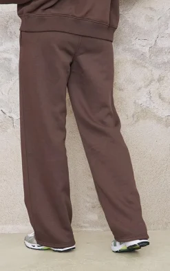 PrettyLittleThing Limited Editions Oversized Puff Print Straight Leg Sweatpants Chocolate