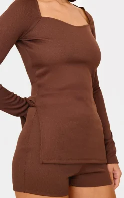 Best PrettyLittleThing Chocolate Ottoman Ribbed Hot Pants Chocolate.