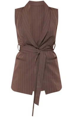 Online PrettyLittleThing Pinstripe Woven Tailored Belted Waist Coat Chocolate