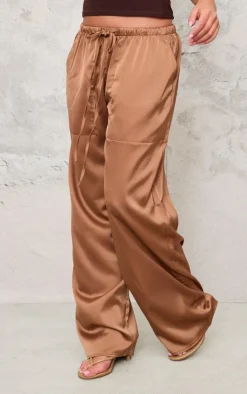 PrettyLittleThing Christmas Day Outfits*Chocolate Premium Satin Low Rise Drawstring Pants