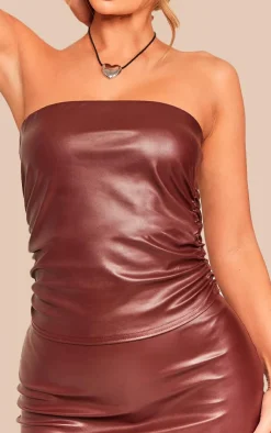 Outlet PrettyLittleThing Pu Ruched Side Detail Longline Bandeau Chocolate