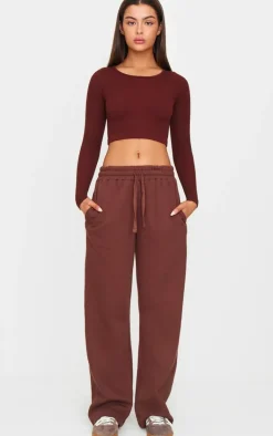 Best PrettyLittleThing Structured Snatched Ribbed Round Neck Long Sleeve Crop Top Chocolate
