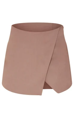 PrettyLittleThing Christmas Shop*Chocolate Tailored Woven Wrap Front Skort