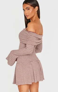 Textured Monochrome Bardot Flared Sleeve Shift Dress-PrettyLittleThing New
