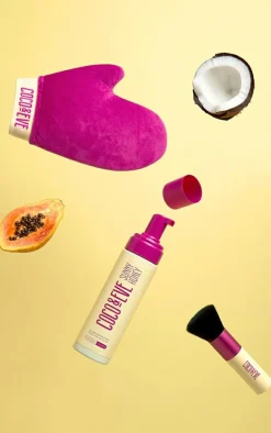 PrettyLittleThing Tanning*Coco & Eve Sunny Honey Soft Velvet Self Tan Mitt