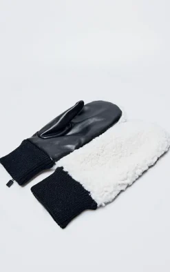 PrettyLittleThing Scarves & Gloves*Borg Contrast PU Mittens