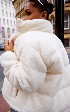 PrettyLittleThing Puffer Jackets*Borg Teddy Puffer Coat